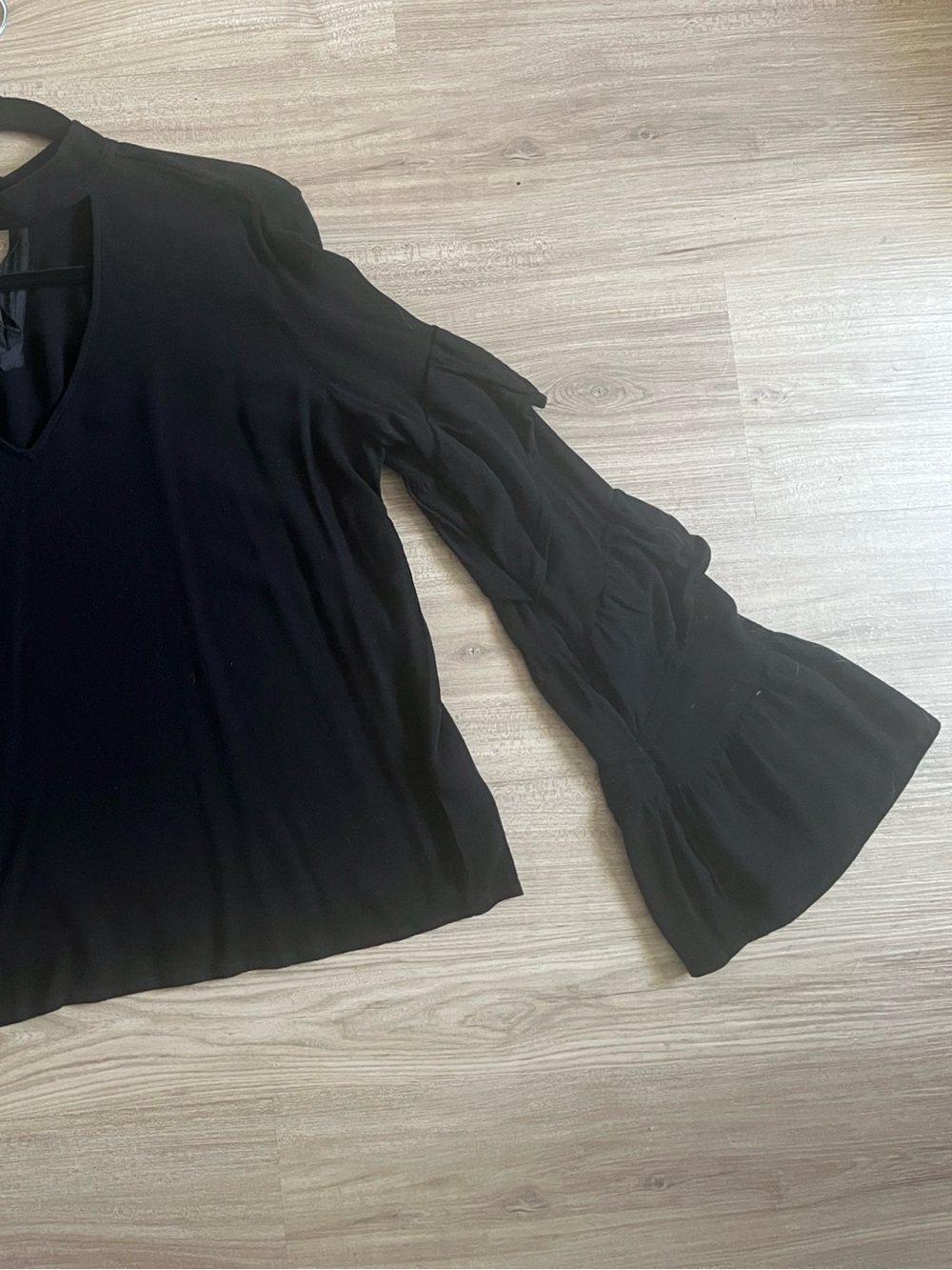 BP. Black Blouse Size Large Like New - Picture 2 of 6